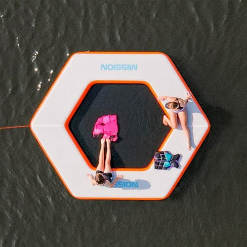 REEF HEX Inflatable Water Mat